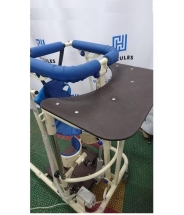 Вертикализатор с электроприводом с функцией подъема с пола или кресла