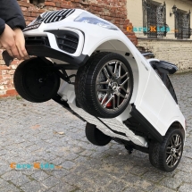 Электромобиль Mercedes Benz GLC63 AMG QLS-5688 белый Электромобиль Mercedes Benz GLC63 AMG QLS-5688 белый