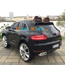 Электромобиль Porsche Macan M999AA черный