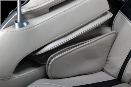 Массажное кресло с искусственным интеллектом Skyliner 3, черно-белое, фото 21