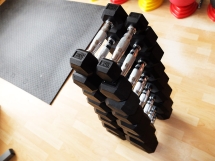 Набор гексагональных гантелей 10 пар от 1 до 10 кг Набор гексагональных гантелей 10 пар от 1 до 10 кг