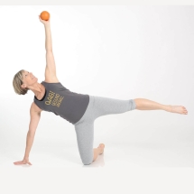 Утяжеленный мяч для пилатеса TOGU Toning Ball, 1,5 кг, красный 
