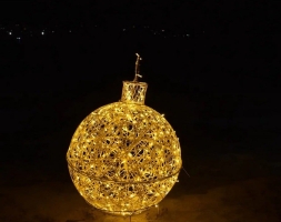 Светящаяся фигура Ёлочная игрушка на раме (диаметр 1,2 м), фото 1