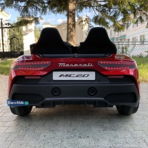 Электромобиль Maserati MC20 красный