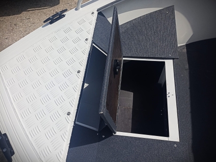 Алюминиевая лодка ALUTON 390DC, фото 14