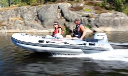 Моторная лодка ПВХ Касатка-365, фото 4 Моторная лодка ПВХ Касатка-365, фото 4