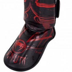 Щитки Venum Gladiator Black/Red, фото 2